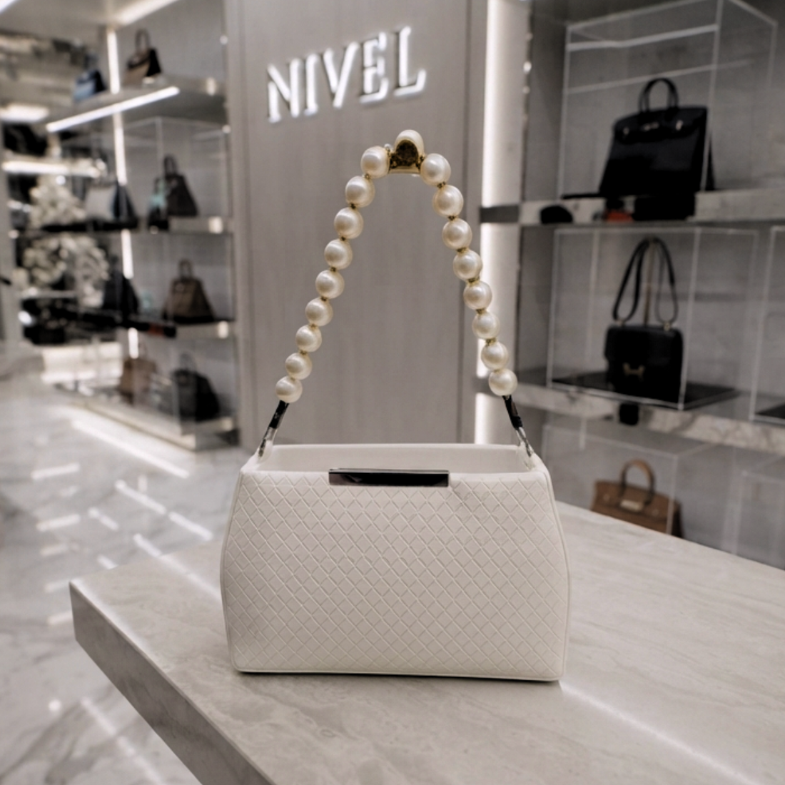 Nivel Pearl Handle Tote Bag_08