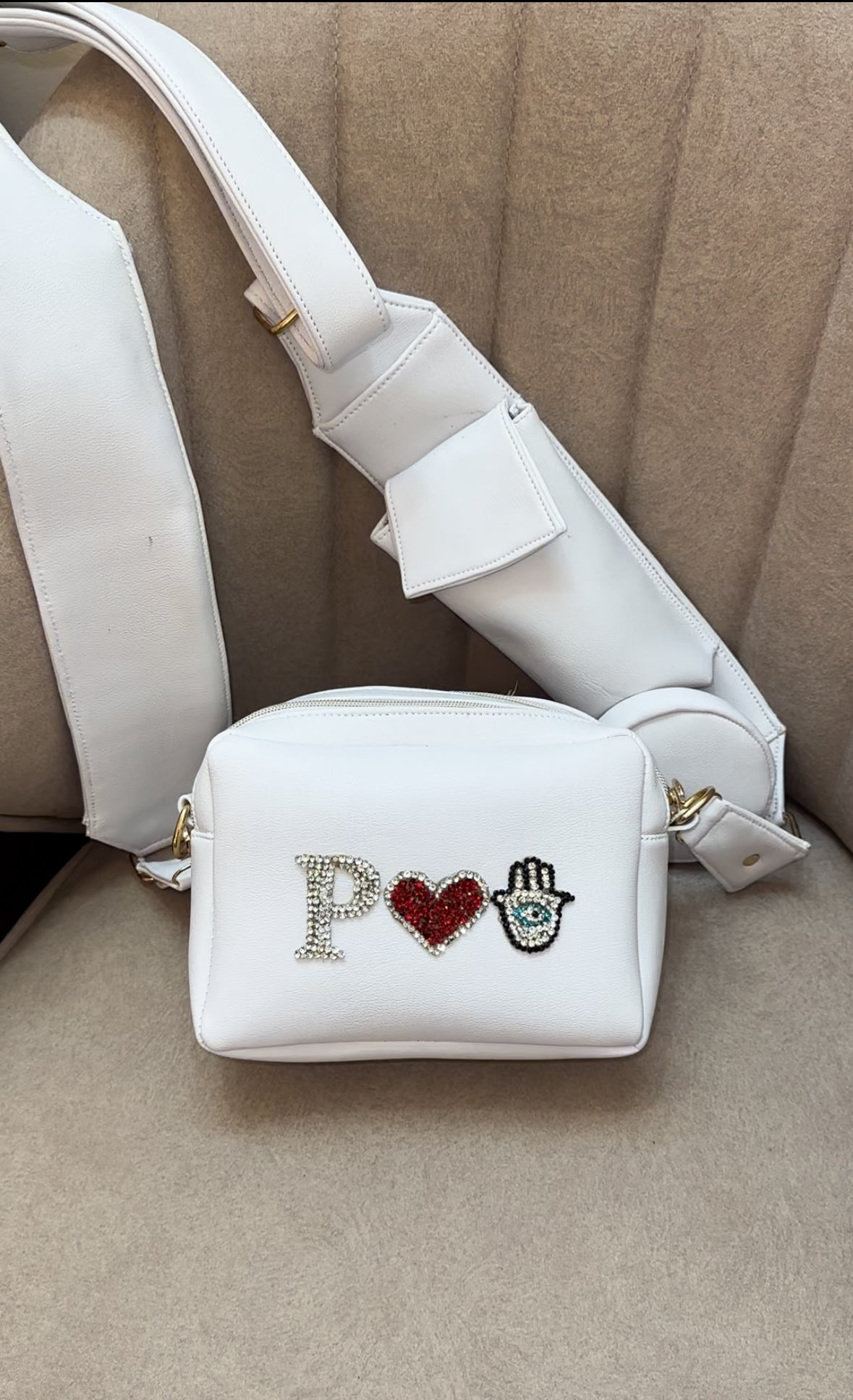 Nivel White dual compartment Bella sling